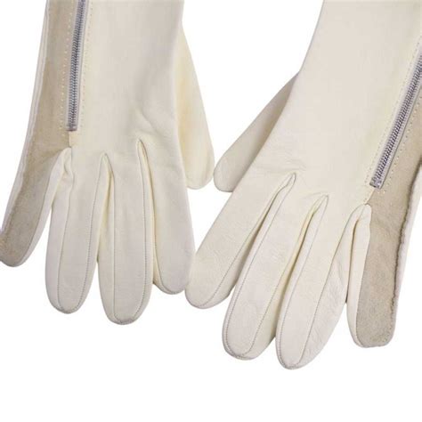 hermes gloves menstrual.